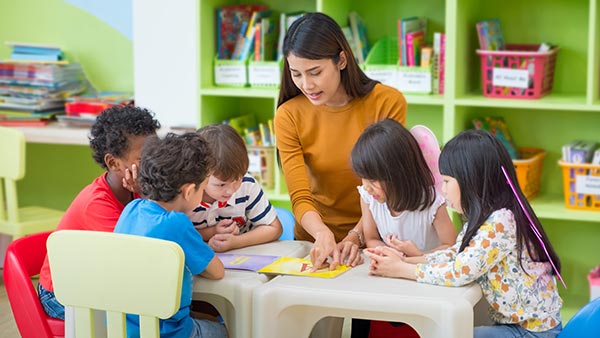 Certificate III in Early Childhood Education & Care Traineeship - NSW